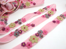 画像をギャラリービューアに読み込む, 1 Inch Pink Felt Flower with Yarn Embroidery on Pink Velvet Ribbon|Sewing|Quilting|Craft Supplies|Hair Accessories|Necklace DIY|Costumes