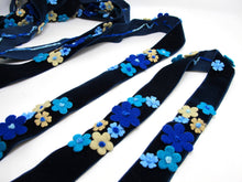 Charger l&#39;image dans la galerie, 1 Inch Blue Felt Flower with Yarn Embroidery on Blue Velvet Ribbon|Sewing|Quilting|Craft Supplies|Hair Accessories|Necklace DIY|Costumes