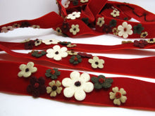 画像をギャラリービューアに読み込む, 1 Inch Felt Flower with Yarn Embroidery on Red Velvet Ribbon|Sewing|Quilting|Craft Supplies|Hair Accessories|Necklace DIY|Costumes