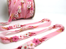画像をギャラリービューアに読み込む, 5/8 Inch Pink Felt Flower with Yarn Embroidery on Pink Velvet Ribbon|Sewing|Quilting|Craft Supplies|Hair Accessories|Necklace DIY|Costumes