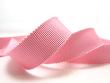 Charger l&#39;image dans la galerie, 3 Yards 5/8 Inch Pink Hat Ribbon|Grosgrain Ribbon|100% Viscose|Petersham Ribbon|Hat Making|Wedding|Bow Decor|Belting|Embellishment