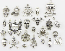画像をギャラリービューアに読み込む, 100 Pieces Mix Pack of Silver Charms Collection|Antique Silver Charm Pendants|Bracelet Accessories Making|Skull Theme