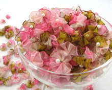 画像をギャラリービューアに読み込む, 50 Pieces 5/8 Inch Chiffon Ombre Fan Shape Pearl Center Flowers|Brown and Pink Ombre|Flower Applique Decoration|Floral Embellishment