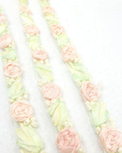 画像をギャラリービューアに読み込む, 10 Colors|Embroidered Rose Bud|Mauve|White Flower Ribbon Trim|Scrapbook|Doll Lace|Quilt|Sewing Couture|Supplies|Craft DIY|WR3087