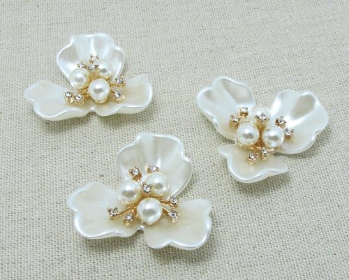 2 Pieces 1 7/16 Inches Pearl Floral Cluster Buttons with Metal Center|Flower Button|Cabochon|Decorative Applique|Embellishment