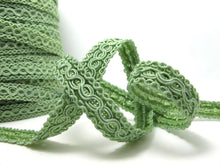 Charger l&#39;image dans la galerie, 3 Yards 3/4 Inch Green Gimp Braided Trim|French Gimp Braided|Scroll Braid Trim|Decorative Embellishment Trim|Doll Trim|Home Decor